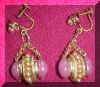 add2earspinkdangle.jpg (14208 bytes)