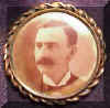 hotelportrait.jpg (23790 bytes)
